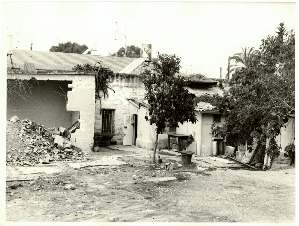 בתים ברחבי העיר